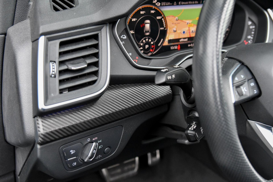 Audi Q5 50 TFSI e quattro S edition. Pano, Carbon, Sfeer, Camera, Virtual, Keyless, Matrix, 22'', Trekhaak!