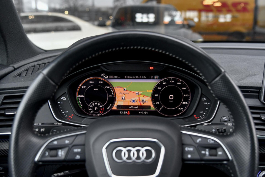 Audi Q5 50 TFSI e quattro S edition. Pano, Carbon, Sfeer, Camera, Virtual, Keyless, Matrix, 22'', Trekhaak!