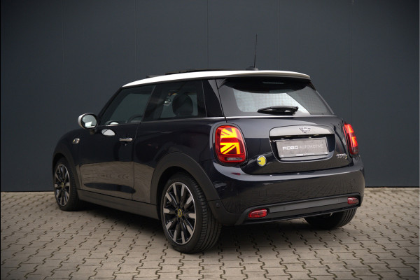 MINI Mini Electric Yours 33 kWh | Panoramadak | Harman Kardon | Head-Up Display | Union Jack | Stoelverwarming | Keyless | Apple Carplay | Navigatie | Camera | Parkeersensoren | Warmtepomp | Leer | Cruise Control | DAB |