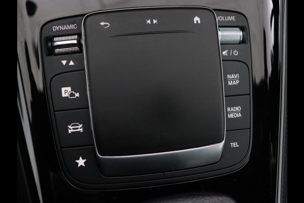 Mercedes-Benz B-Klasse 180 Business Solution | Panoramadak | Stoelverwarming | Carplay | Camera | Half leder | Navigatie | Park Assist | Keyless | Widescreen | Full LED