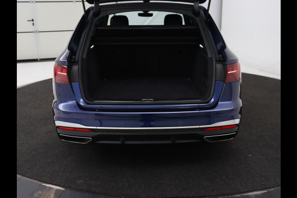 Audi A4 35 TFSI S edition | Leder | Stoelverwarming | Adaptive cruise | Memory | Camera | Carplay | Side Assist | Navigatie | Full LED | Climate control | S Line