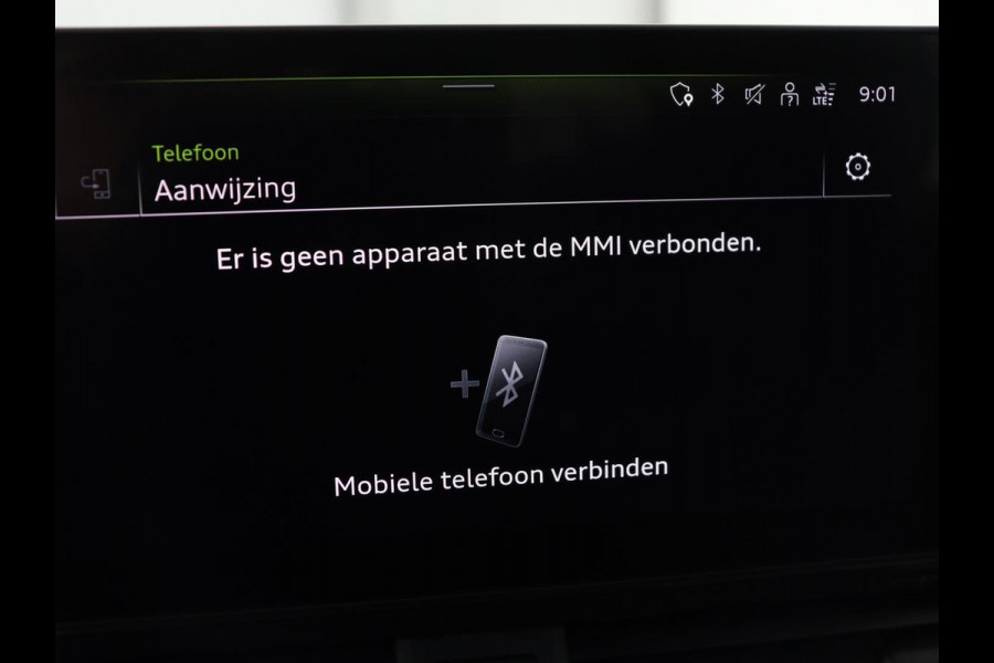 Audi A4 35 TFSI S edition | Leder | Stoelverwarming | Adaptive cruise | Memory | Camera | Carplay | Side Assist | Navigatie | Full LED | Climate control | S Line