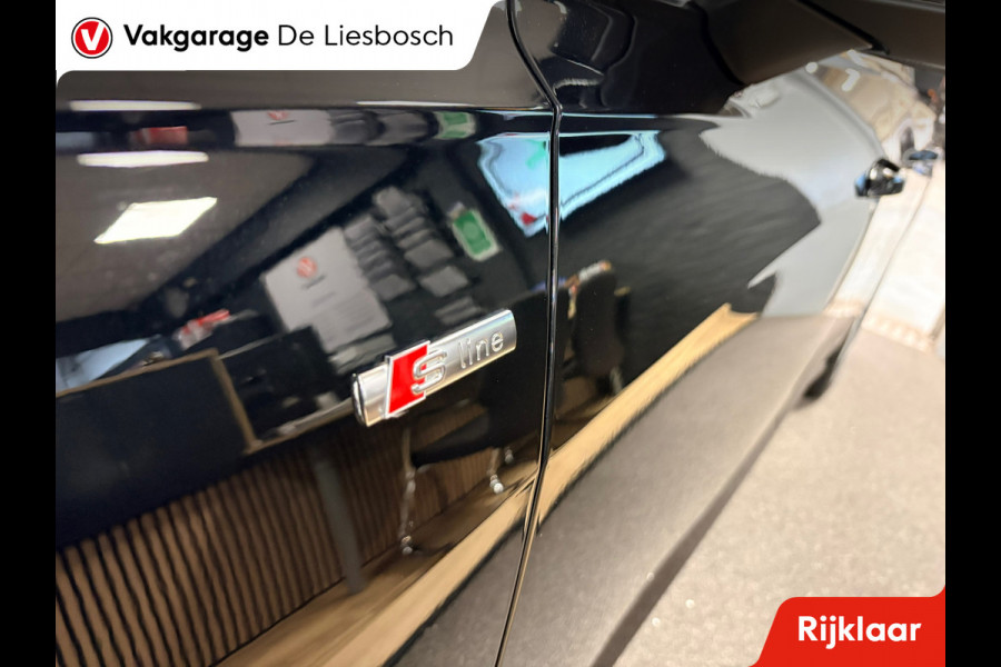 Audi A6 Avant 55 TFSI e quattro Competition / Panorama-dak / trekhaak / Bang & Olufsen