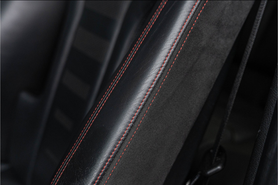 BMW 2 Serie Coupé M2 DCT | NOVA PERFORMANCE 19 INCH CUSTOM WHEELS | CS STOELEN | CS STUUR | CARBON INTERIEUR EN EXTERIEUR| voorzien van Target Blu Eye 2 en Laser Track Flare