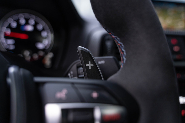 BMW 2 Serie Coupé M2 DCT | NOVA PERFORMANCE 19 INCH CUSTOM WHEELS | CS STOELEN | CS STUUR | CARBON INTERIEUR EN EXTERIEUR| voorzien van Target Blu Eye 2 en Laser Track Flare