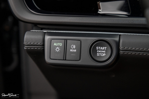 Porsche Panamera 2.9 4 E-Hybrid | 470 Pk | Nieuw model | SportDesign | Sport Chrono | Adaptieve Cruise | Memory | Matrix |