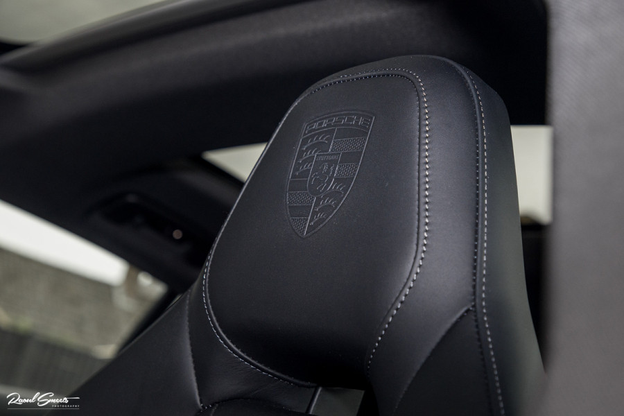 Porsche Panamera 2.9 4 E-Hybrid | 470 Pk | Nieuw model | SportDesign | Sport Chrono | Adaptieve Cruise | Memory | Matrix |