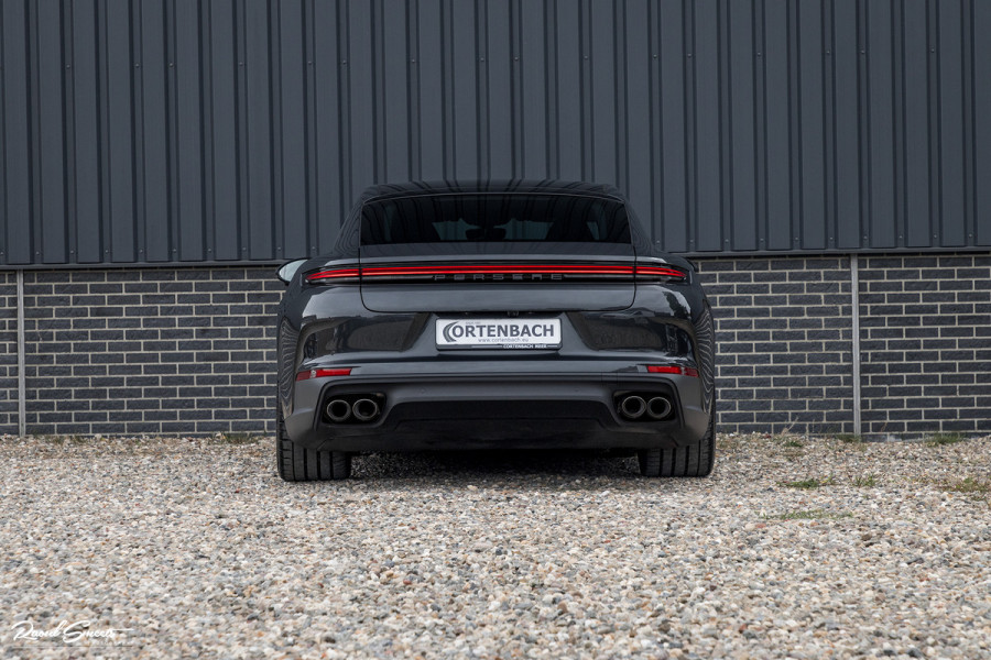 Porsche Panamera 2.9 4 E-Hybrid | 470 Pk | Nieuw model | SportDesign | Sport Chrono | Adaptieve Cruise | Memory | Matrix |