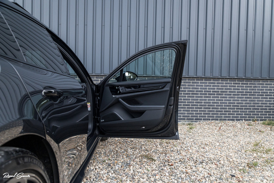 Porsche Panamera 2.9 4 E-Hybrid | 470 Pk | Nieuw model | SportDesign | Sport Chrono | Adaptieve Cruise | Memory | Matrix |