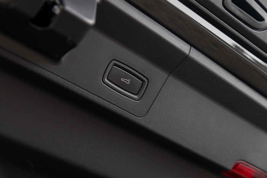 Porsche Panamera 2.9 4 E-Hybrid | 470 Pk | Nieuw model | SportDesign | Sport Chrono | Adaptieve Cruise | Memory | Matrix |