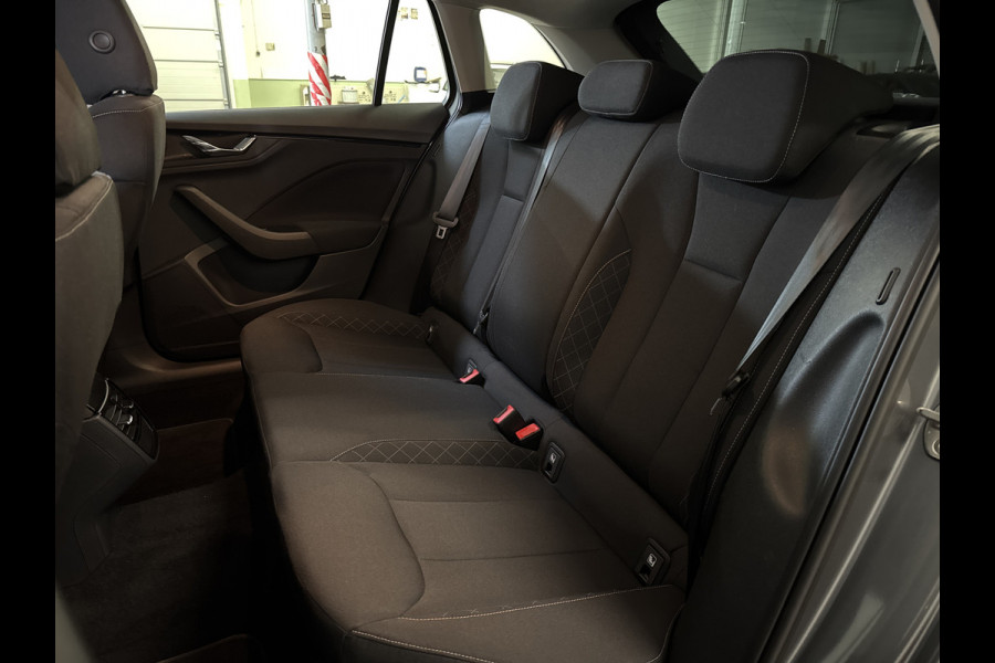 Škoda SCALA 1.5TSI 150PK DSG BUSINESS EDITION ECC/CAPRLAY/TREKHAAK