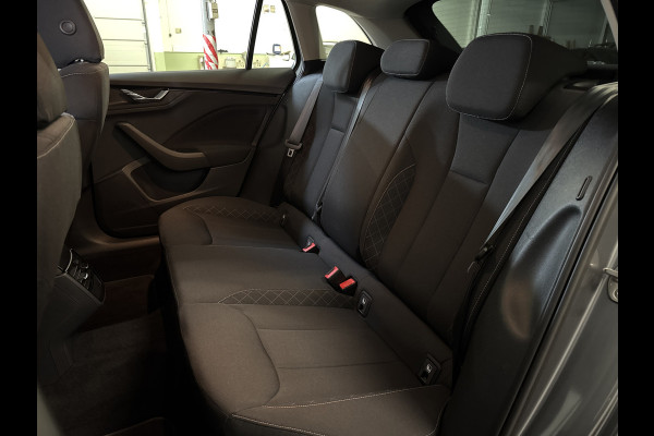 Škoda SCALA 1.5TSI 150PK DSG BUSINESS EDITION ECC/CAPRLAY/TREKHAAK