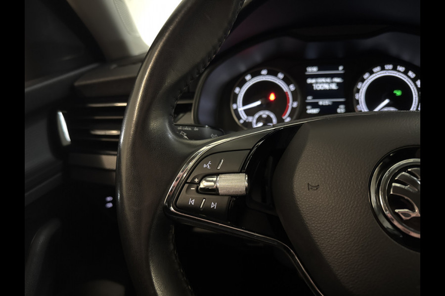 Škoda SCALA 1.5TSI 150PK DSG BUSINESS EDITION ECC/CAPRLAY/TREKHAAK