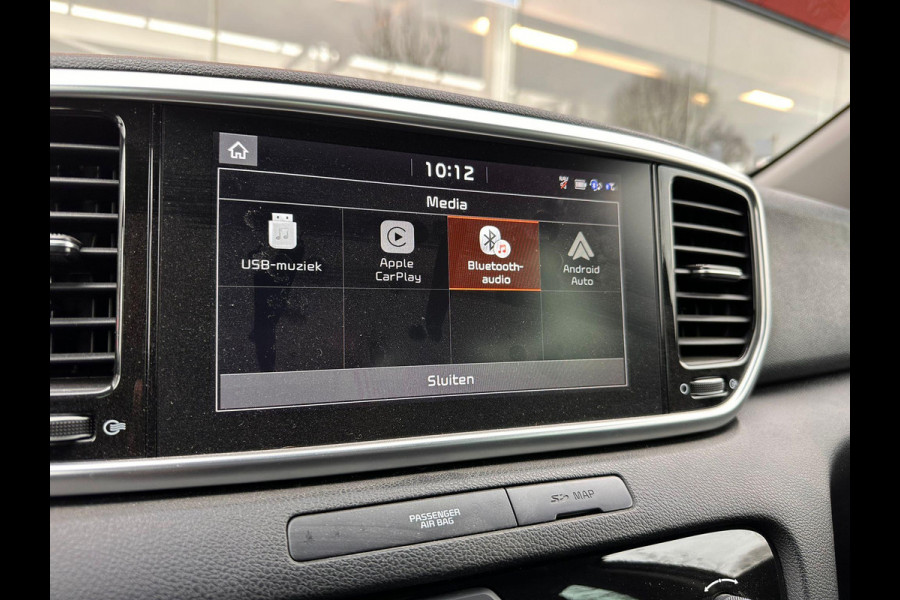 Kia Sportage 1.6 GDI DynamicLine | Leder | Trekhaak | Stoel&Stuurverwarming | JBL-Audio | Climate | Navi |