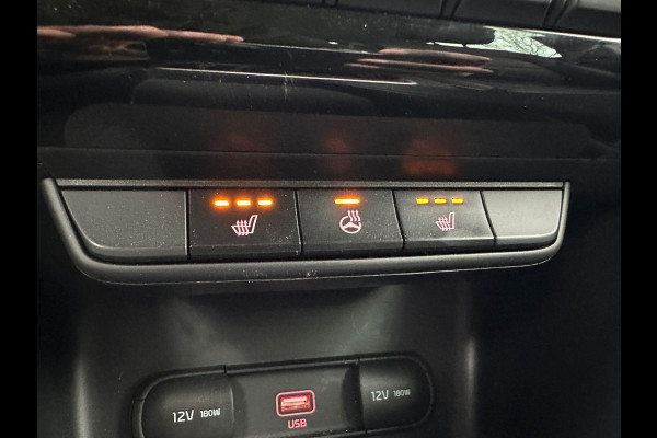 Kia Sportage 1.6 GDI DynamicLine | Leder | Trekhaak | Stoel&Stuurverwarming | JBL-Audio | Climate | Navi |