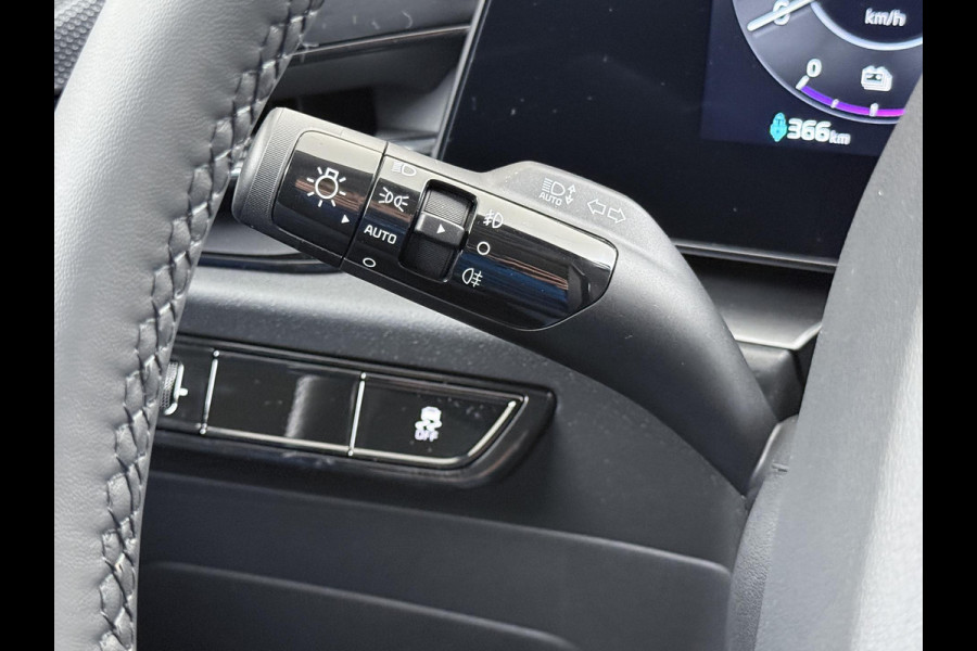 Kia Niro EV AIR 64kWh  | SOH 100% WARMTEPOMP | 860KM  |VOLLEDIGE KIA GARANTIE VAN TOEPASSING | ADAPTIVE CRUISE| CAMERA| STOEL + STUUR VERWARMING