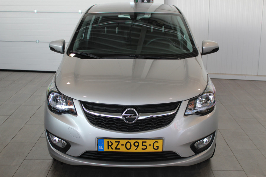 Opel KARL 1.0-75pk ecoFLEX Edition. Erg nette hoogzitter ! Slechts 59.000km ! Airco, parkeersensoren achter, cruise control, Bluetooth telefoonvoorbereidng, metallic lak etc.
