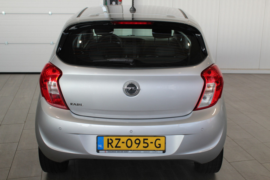 Opel KARL 1.0-75pk ecoFLEX Edition. Erg nette hoogzitter ! Slechts 59.000km ! Airco, parkeersensoren achter, cruise control, Bluetooth telefoonvoorbereidng, metallic lak etc.