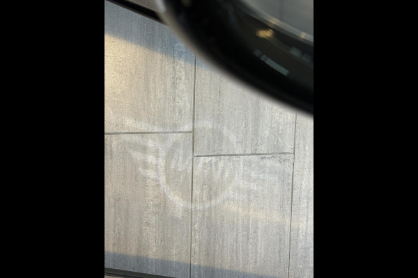 MINI Mini 2.0 John Cooper Works Essential 230pk | Panoramadak | Stoelverwarming |