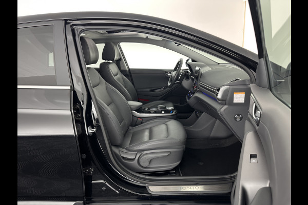 Hyundai IONIQ Premium EV 38 kWh {SOH-97%} (INCL.BTW) Aut *HEATPUMP | PANO | LEATHER | FULL-LED | ADAPTIVE-CRUISE | KEYLESS | NAVI-FULLMAP | DAB | CAMERA | MEMORY-PACK | DIGI-COCKPIT | HEATED/VENTILATED-SEATS | CCS- FASTLOADER | 16''A
