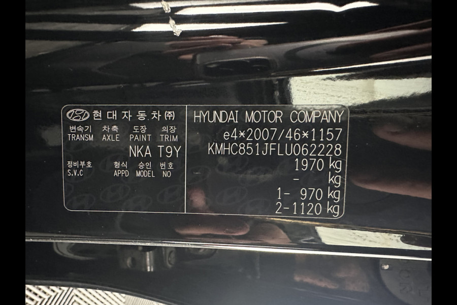 Hyundai IONIQ Premium EV 38 kWh {SOH-97%} (INCL.BTW) Aut *HEATPUMP | PANO | LEATHER | FULL-LED | ADAPTIVE-CRUISE | KEYLESS | NAVI-FULLMAP | DAB | CAMERA | MEMORY-PACK | DIGI-COCKPIT | HEATED/VENTILATED-SEATS | CCS- FASTLOADER | 16''A