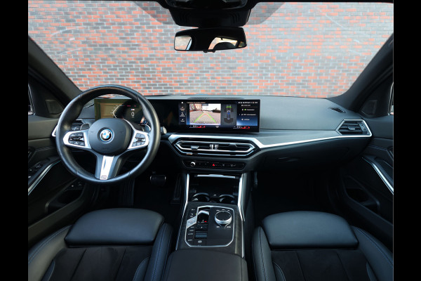 BMW 3 Serie Touring 330e | Skyskraper - M Sport Pro - Camera - Pano - Trekhaak