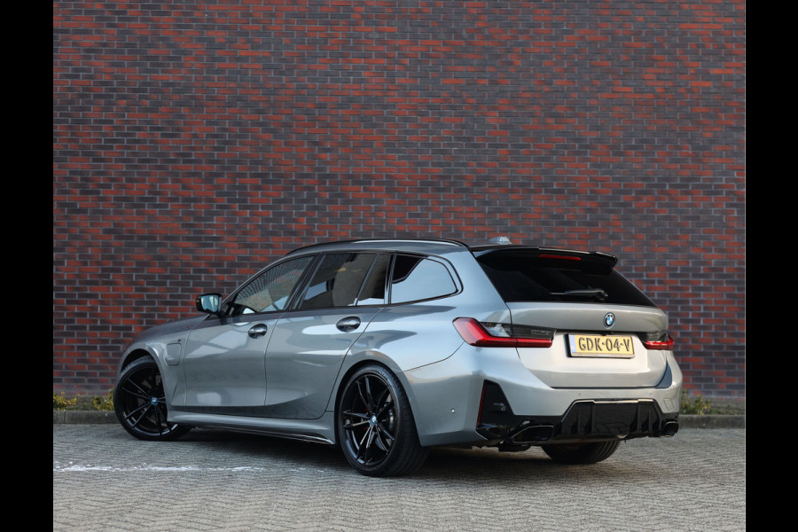BMW 3 Serie Touring 330e | Skyskraper - M Sport Pro - Camera - Pano - Trekhaak
