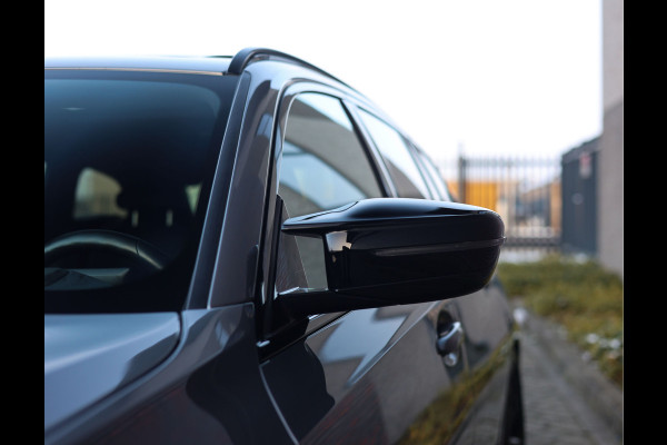 BMW 3 Serie Touring 330e | Skyskraper - M Sport Pro - Camera - Pano - Trekhaak