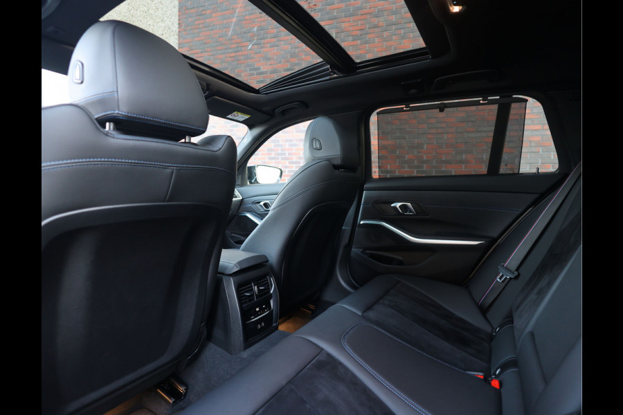 BMW 3 Serie Touring 330e | Skyskraper - M Sport Pro - Camera - Pano - Trekhaak