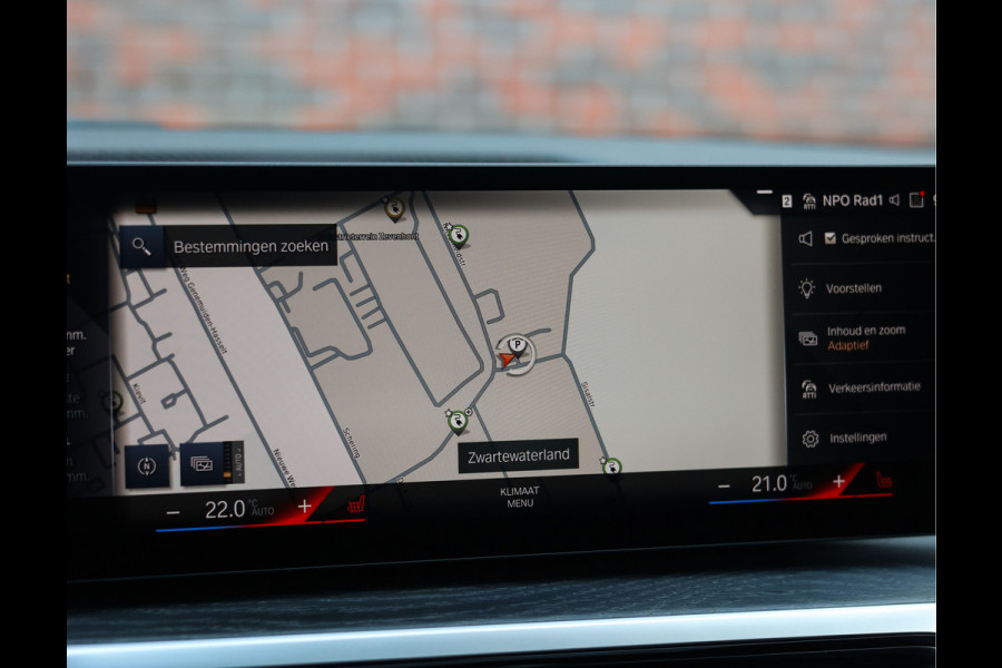 BMW 3 Serie Touring 330e | Skyskraper - M Sport Pro - Camera - Pano - Trekhaak