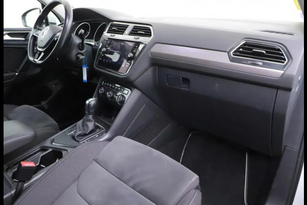 Volkswagen Tiguan Allspace 1.4 TSI Comfortline Business l PANO l TREKHAAK