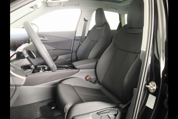 Audi Q3 Advanced edition e-hybrid 272 pk | Techniekpakket plus | Glazen panoramadak | Ambiente lichtpakket | Verwarmbaar stuurwiel |