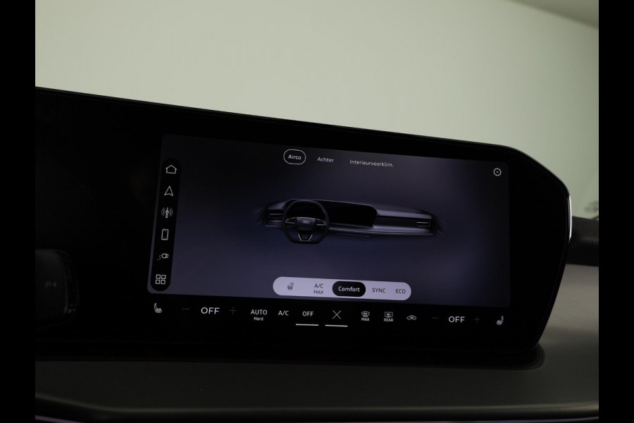 Audi Q3 Advanced edition e-hybrid 272 pk | Techniekpakket plus | Glazen panoramadak | Ambiente lichtpakket | Verwarmbaar stuurwiel |