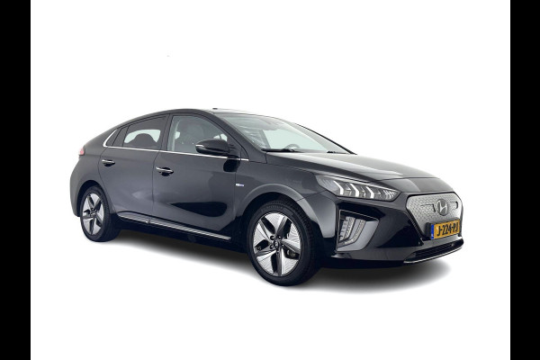 Hyundai IONIQ Premium EV 38 kWh {SOH-97%} (INCL.BTW) Aut *HEATPUMP | PANO | LEATHER | FULL-LED | ADAPTIVE-CRUISE | KEYLESS | NAVI-FULLMAP | DAB | CAMERA | MEMORY-PACK | DIGI-COCKPIT | HEATED/VENTILATED-SEATS | CCS- FASTLOADER | 16''A