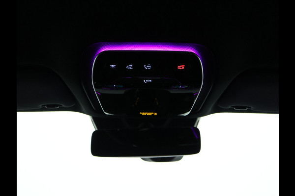 Mercedes-Benz E-Klasse Estate 300 e AMG Plug-In Hybride | AMG Styling | Trekhaak | Digital light | Keyless go | Distronic | Keyless go | Memory Pakket voorsteoelen. Inclusief 24 maanden MB Certified garantie voor Europa.