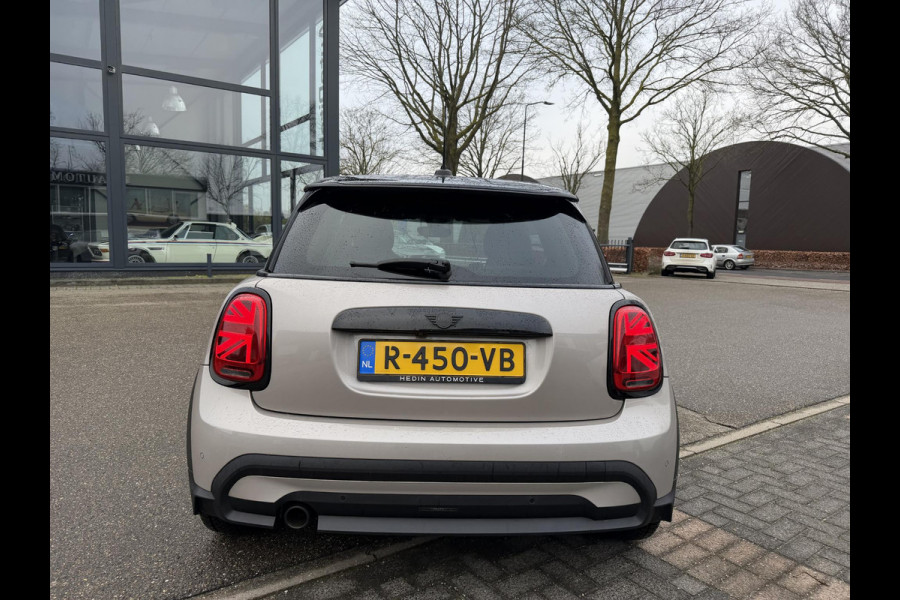 MINI Mini 1.5 Cooper Camden Go Edition FULL LED | STOELVERWARMING | CAMERA | APPLE CARPLAY | CLIMATE CONTROL | KEYLESS | DEALER ONDERHOUDEN | 12 MND BOVAG GARANTIE