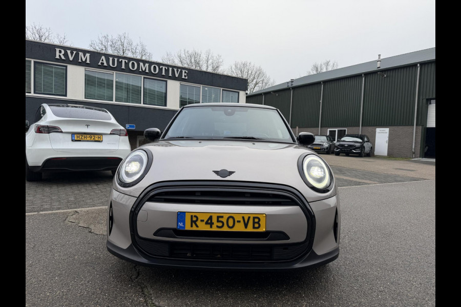 MINI Mini 1.5 Cooper Camden Go Edition FULL LED | STOELVERWARMING | CAMERA | APPLE CARPLAY | CLIMATE CONTROL | KEYLESS | DEALER ONDERHOUDEN | 12 MND BOVAG GARANTIE
