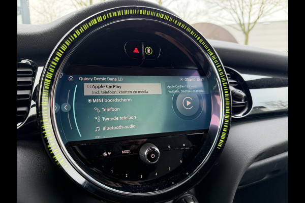 MINI Mini 1.5 Cooper Camden Go Edition FULL LED | STOELVERWARMING | CAMERA | APPLE CARPLAY | CLIMATE CONTROL | KEYLESS | DEALER ONDERHOUDEN | 12 MND BOVAG GARANTIE