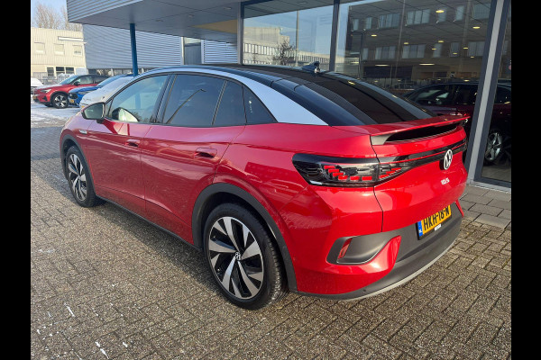 Volkswagen ID.5 Pro 77 kWh | Stoel- en stuurwielverwarming | Achteruitrijcamera | 20 inch velgen | Getint glas | Navigatie