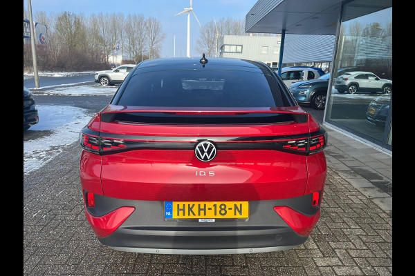 Volkswagen ID.5 Pro 77 kWh | Stoel- en stuurwielverwarming | Achteruitrijcamera | 20 inch velgen | Getint glas | Navigatie