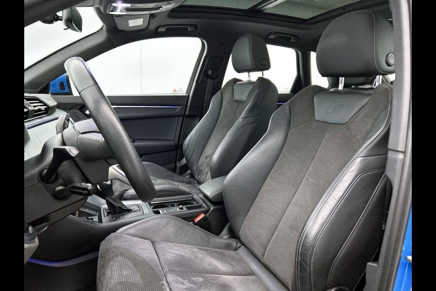 Audi Q3 40 TFSI quattro 3x S Line(NL-auto, Panorama, Dealer OndH, Digitale Dash, PDC V+A, Lane Assist, Addpt Cruise Con,Etc)
