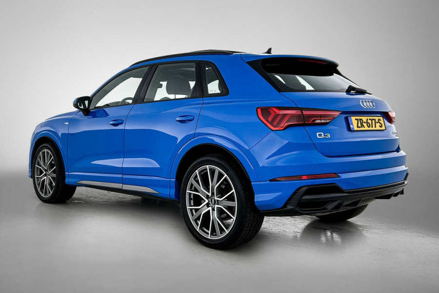 Audi Q3 40 TFSI quattro 3x S Line(NL-auto, Panorama, Dealer OndH, Digitale Dash, PDC V+A, Lane Assist, Addpt Cruise Con,Etc)