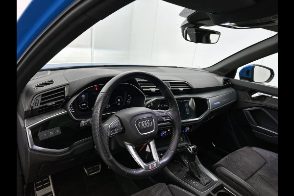 Audi Q3 40 TFSI quattro 3x S Line(NL-auto, Panorama, Dealer OndH, Digitale Dash, PDC V+A, Lane Assist, Addpt Cruise Con,Etc)
