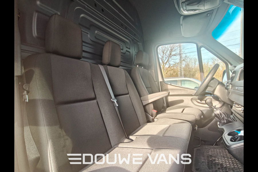 Mercedes-Benz Sprinter L3 317 Airco Cruise Control DAB MBUX Navi Geveerde Stoel