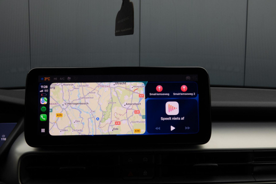 Jeep Avenger 1.2 e-Hybrid Altitude | STOELVERWARMING | ADAPTIEVE CRUISE CONTROL | PARKEERSENSOREN