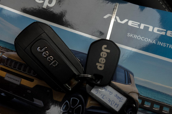 Jeep Avenger 1.2 e-Hybrid Altitude | STOELVERWARMING | ADAPTIEVE CRUISE CONTROL | PARKEERSENSOREN