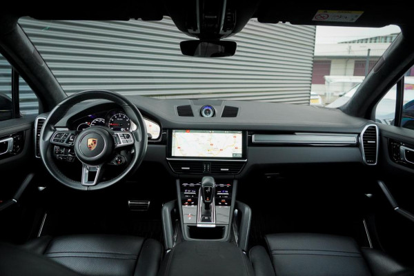 Porsche Cayenne 4.0 Turbo / PSCB / Pano / Burmester / Stoelklima / Trekhaak Elek