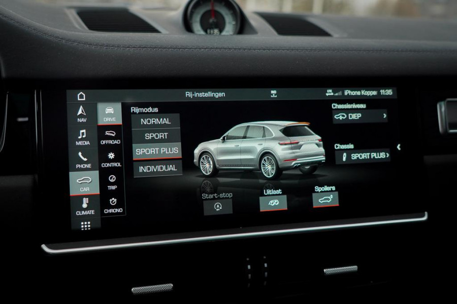 Porsche Cayenne 4.0 Turbo / PSCB / Pano / Burmester / Stoelklima / Trekhaak Elek