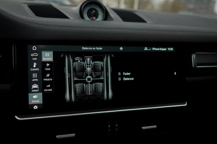 Porsche Cayenne 4.0 Turbo / PSCB / Pano / Burmester / Stoelklima / Trekhaak Elek