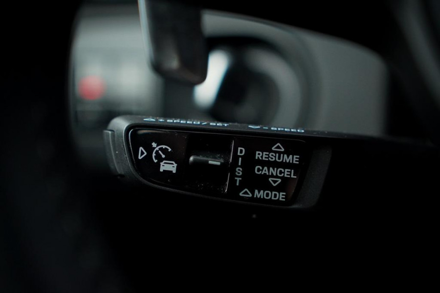 Porsche Cayenne 4.0 Turbo / PSCB / Pano / Burmester / Stoelklima / Trekhaak Elek